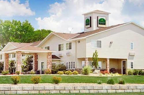 Wamego Inn And Suites 외부 사진